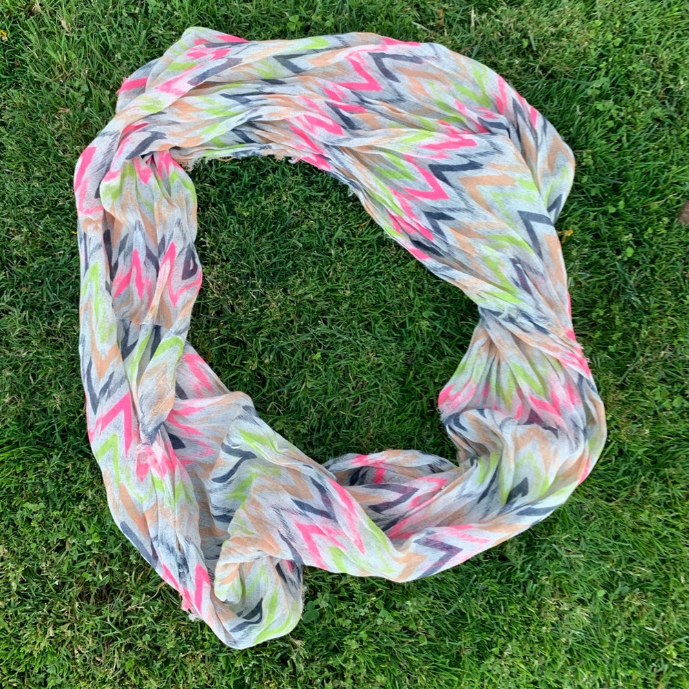American eagle infinity scarf